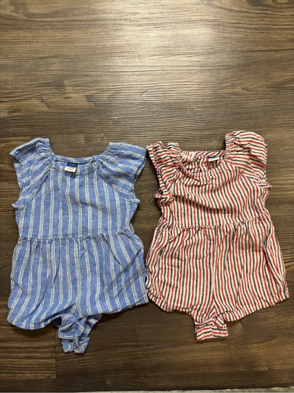 Old Navy Blue and Red Striped Cotton Rompers for Girl baby - Size 6-12 months